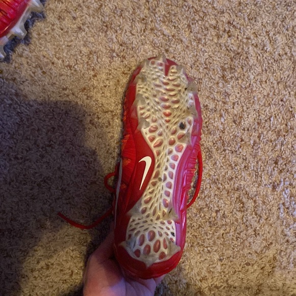 Men’s Nike Alpha Menace Football Cleats (10.5) - Picture 3 of 4